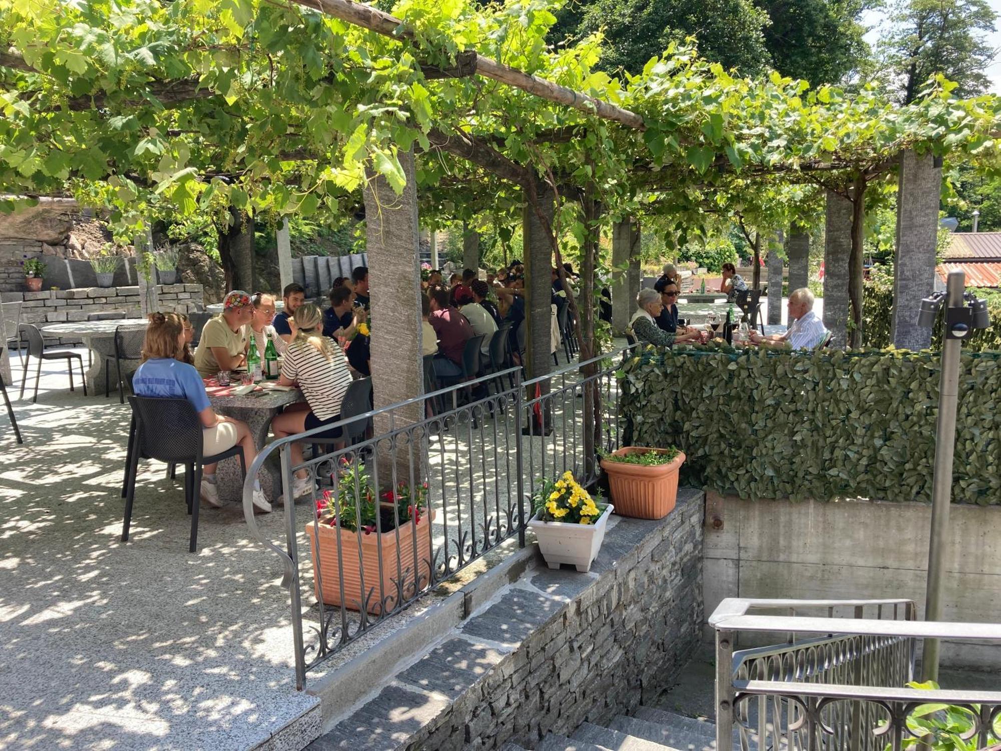 Hotel Ristorante Grotto Serta Lamone 외부 사진