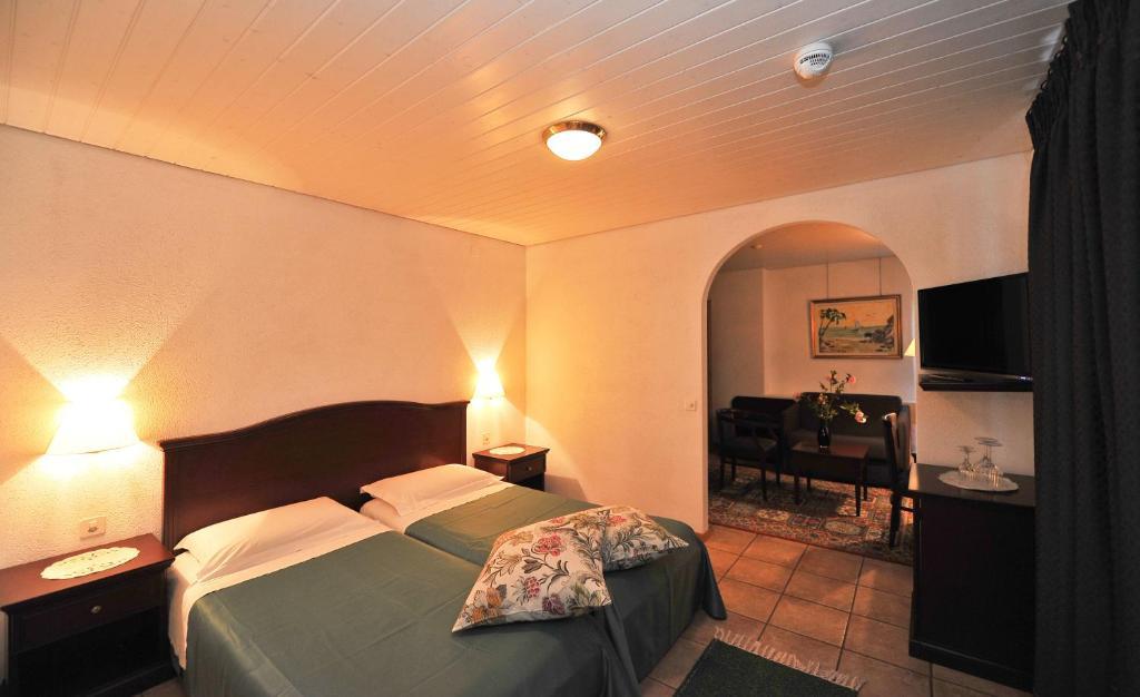 Hotel Ristorante Grotto Serta Lamone 객실 사진