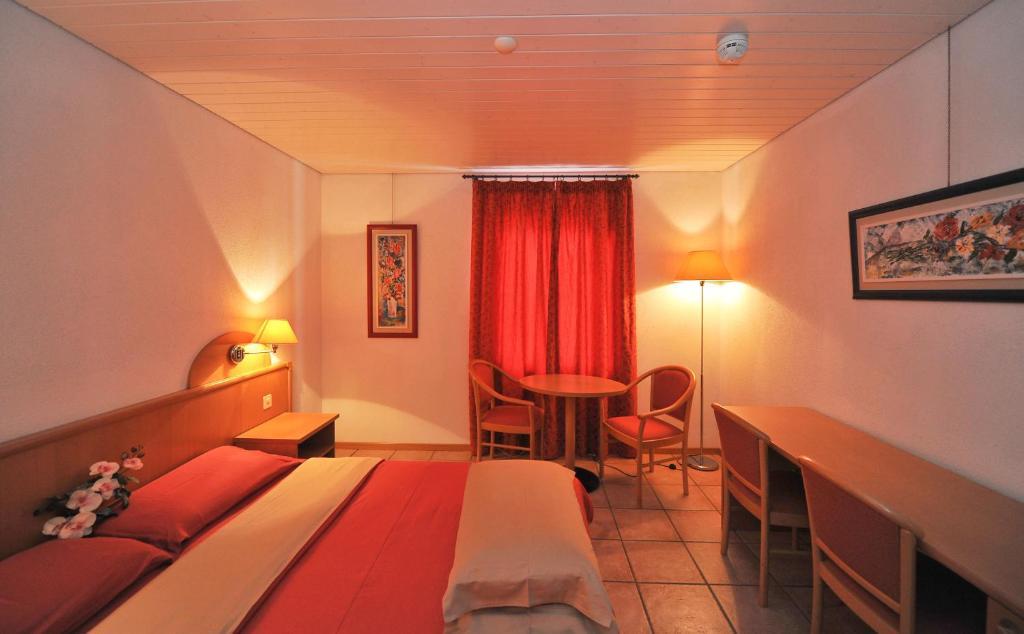 Hotel Ristorante Grotto Serta Lamone 외부 사진
